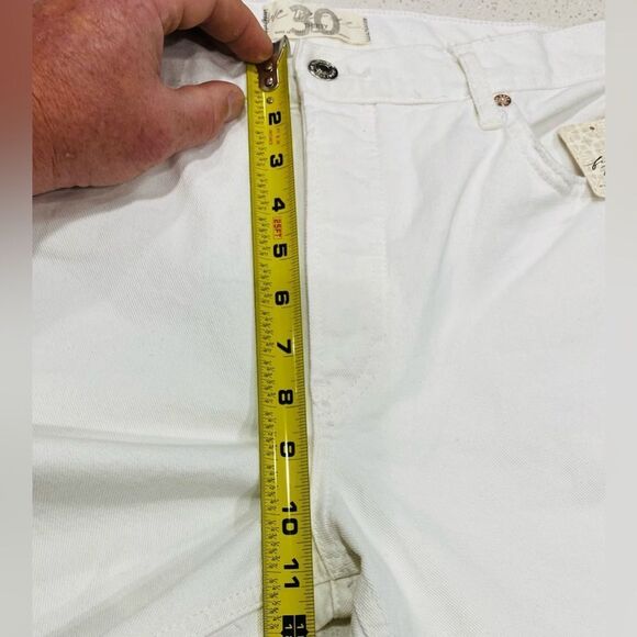 Free People Wide Leg Crop Ankle Fray Jeans White 30x27 High Rise Button Fly NWT - Picture 11 of 13